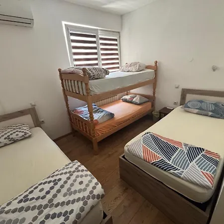 Hostel Atlas *